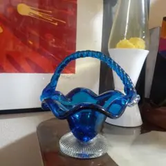 ビンテージ　昭和レトロ　レトロポップ　ミッドセンチュリー足付き取っ手付き　花瓶