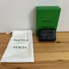 ボッテガヴェネタ 三つ折り 財布 マキシ イントレチャート 黒 青