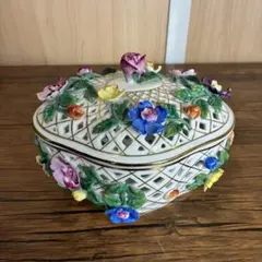 Item thumbnail for item c3569b86-1461-4c0d-839f-3183905ee822