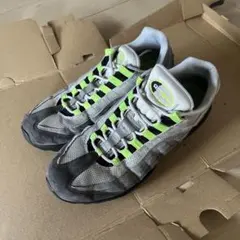 加水分解　AIR MAX 95