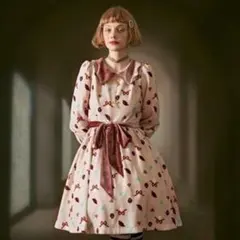 Q-pot. パフスリーブワンピース プードル柄 プードル ケーキ パフスリーブドレス（ホワイト） | Q-pot