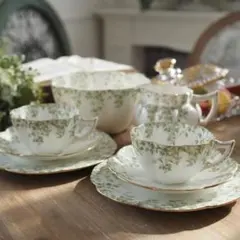 Item thumbnail for item dbb19c8e-a0c3-4d7a-8f3d-12c192ed6242