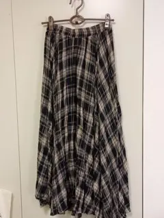 melange　メラーンジュ　チェック柄アシンメトリースカート　美品