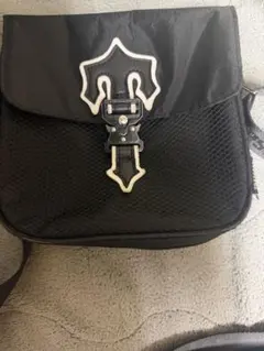 TRAPSTAR ブラック ショルダーバッグ