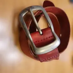 レザー 赤 ベルト 四角バックル