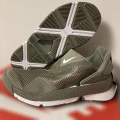 新品 ナイキ ゴー フライイーズ ライトアーミー ブラック ホワイト 26cm