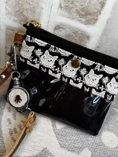 Item thumbnail for item b4844160-64f0-4734-a5ec-fce5b399f42a