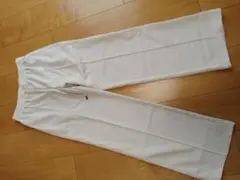 GU ワイドパンツ ホワイト Sサイズ