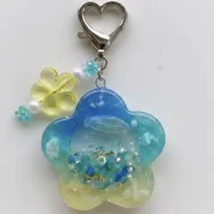 専用商品K-10612 じゃれ猫チャーム(お花 傘 雫) K-10612 じゃれ猫チャーム(お花 傘 雫) - メルカリ