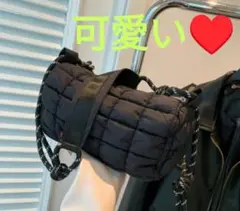 可愛い❤️y キルティングショルダーバッグ 黒 斜め掛け ポコポコ 軽量