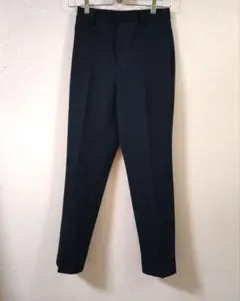 ユニクロ　テーパードアンクルパンツ　Sサイズ