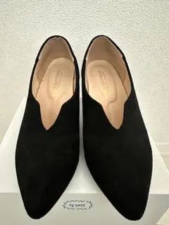 黒 スエード ポインテッドトゥ シューズ