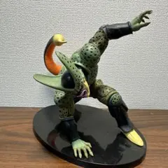 セル　フィギュア