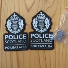 POLICE SCOTLAND エンブレムパッチ 2枚ピンバッチセット