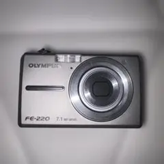 動作確認済 OLYMPUS FE-220 デジカメ
