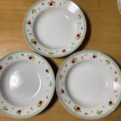 【最終価格】ナルミ　フルーツ柄のお皿　3枚セット