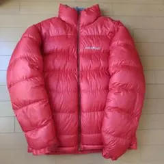 モンベルmont-bellアルパインダウン（M・レッド）