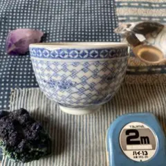 江戸後期　手描き染付 湯呑み茶碗 梅と鞠の吉祥紋様 縁起物 アンティーク 骨董