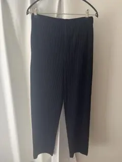 HOMME PLISSÉ プリーツパンツのサムネイル