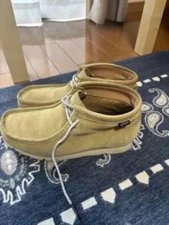 ビームス別注 クラークス ワラビー ブーツ ゴアテックス スウェード美品