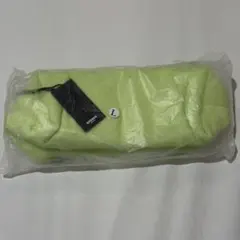 新品タグ付き 韓国 nyunyu ポーチ グリーン 緑 L