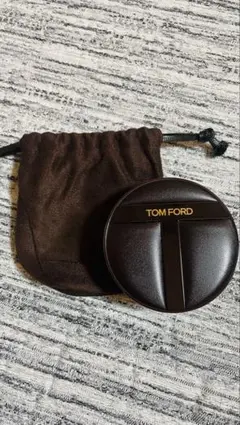 TOM FORD クッションファンデーションケースのサムネイル