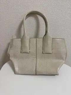ZARAクロコダイル風パターンショルダーバッグ