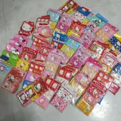 新品　ハローキティ　レトロ　ポケットティッシュ