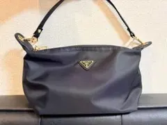 PRADA ノベルティ　ショルダーバックのサムネイル