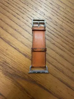 HERMES ホワイトレザーバンド 調整可能 - メルカリ
