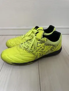 umbro サッカー トレーニングシューズ 27.0cmのサムネイル