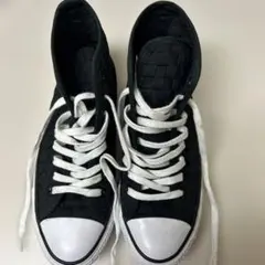 Converse 編み込みデザイン ハイカットスニーカー
