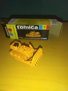 トミカ no:70 小松 D65A レーキドーザ 日本製 黒箱 箱付き 1 Yahoo!オークション - トミカ 日本製 黒箱 70 コマツ D65A レーキドー