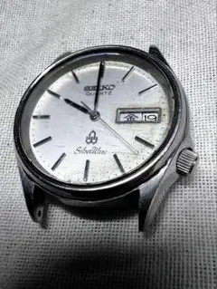 ヴィンテージ　セイコー　シルバーウェーブ、クォーツ式メンズ腕時計