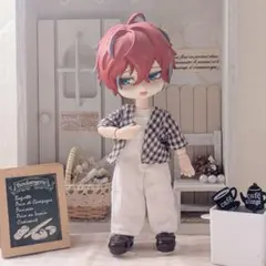 チェックシャツとオーバーオールセット