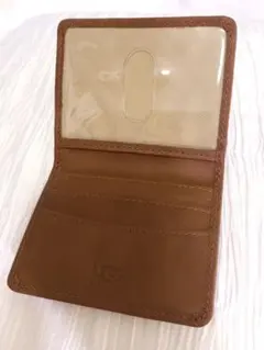 UGG アグ パスケース 定期入れ カードケース ブラウン 本革