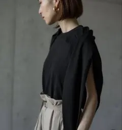 新品タグ付き　roughlow ブークレショートニット　ラフロー 新品タグ付き roughlow ブークレショートニット ラフロー