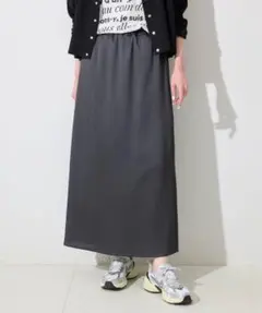 新品 SLOBE IENA サテン楊柳スカート グレー ロングスカートのサムネイル