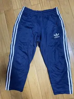 アディダスオリジナルス　テーパート　トラックジャージ　Mサイズ