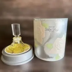 レア 資生堂 ホワイトローズナチュラル パルファム P 32ml - メルカリ