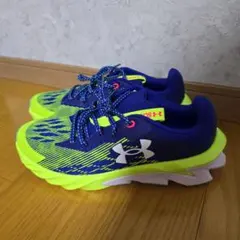 Under Armour ランニングシューズ ネイビー/イエロー