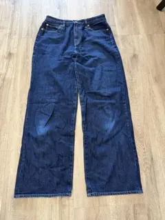 UNIQLO フレアハイライズジーンズ 27 68.5センチ