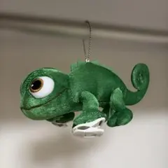 ディズニー　パスカル　ぬいぐるみのサムネイル
