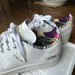 adidas Stan Smith PIXARコラボ スニーカー 24.5cmのサムネイル
