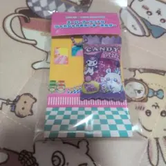 スーパーマーケットなシャカシャカおかしキーホルダー　モモンガとクロミ