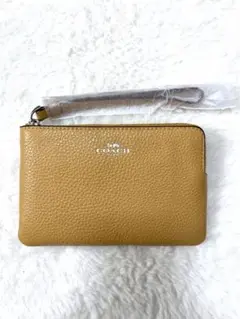 【新品】コーチ　コーナージップ　財布　ポーチ