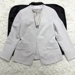 【美品】プラステ エステルライトダブルクロスカラーレスジャケット グレー Sのサムネイル