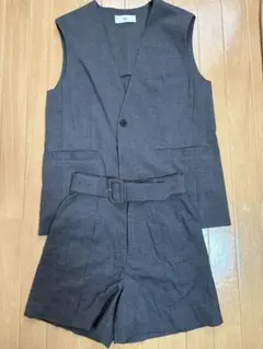 SLY セットアップ ベストとショートパンツ グレー