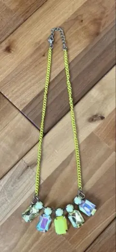 ビジュー　ネックレス