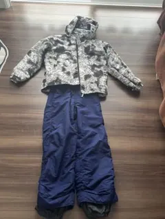 子ども用スキーウェアセット（迷彩柄）